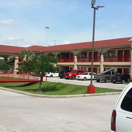 Americas Best Value Inn&Suites Houston NE-2
