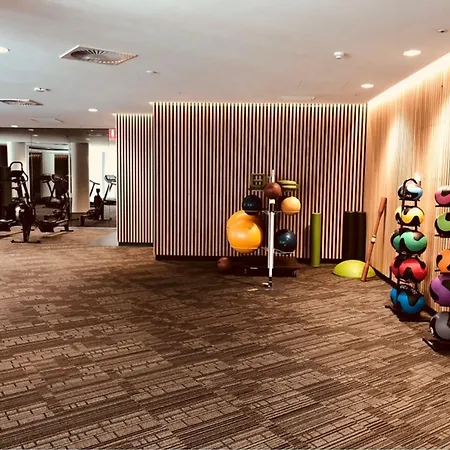 Winston Apartments Docklands-2