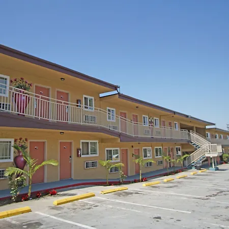 Los Angeles Inn & Suites - Lax-2