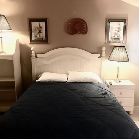 Economy Guest Village-3