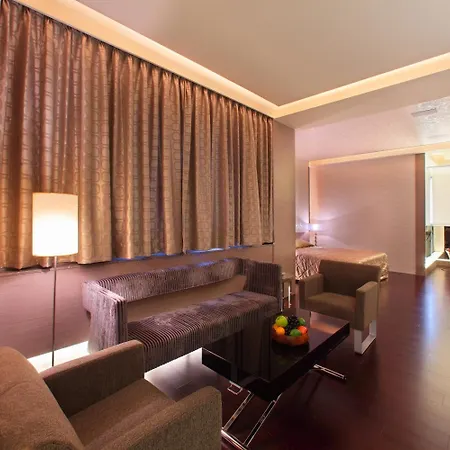 Spring Hotel-3