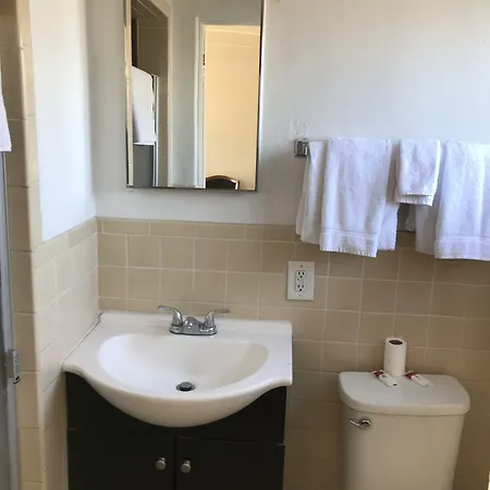 Ventura Beach House Motel-2