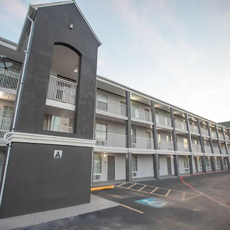 The Crossroads Hotel And Suites Irving-3
