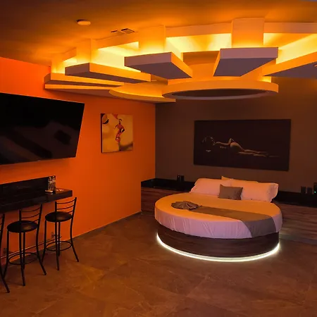Roxy Motel-3