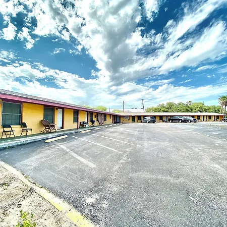 Tropic Motel-3