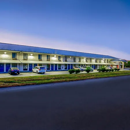 Motel 6 Jeffersonville, In-3