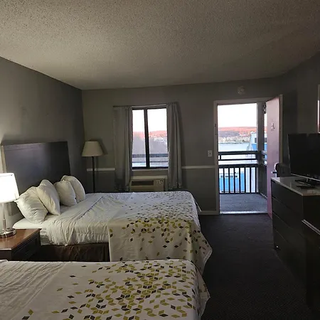 Hawk'S Nest Lodge-3