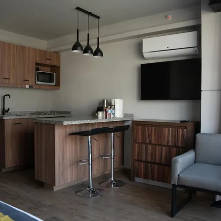Hotel Block Suites-3