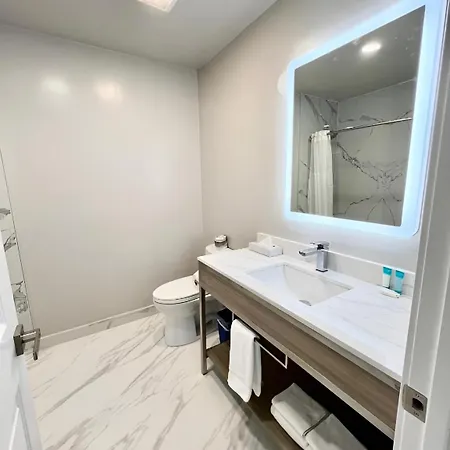 Nob Hill Motor Inn -Newly Updated Rooms!-2