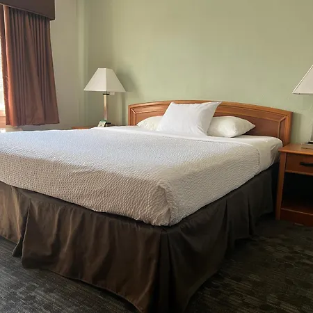 Hotel Parmani Near Stanford University-3