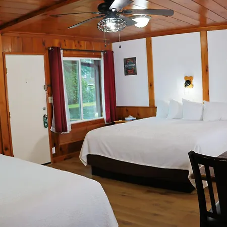 Park Motel And Cabins-2