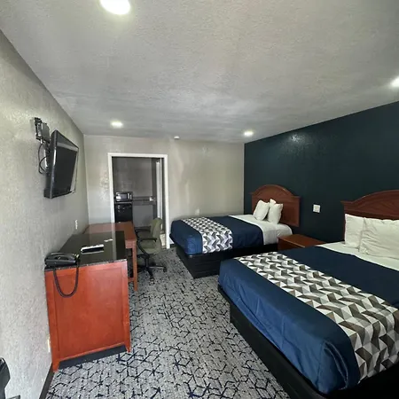 Economy Inn-3
