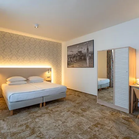 Hotel Metropol-2