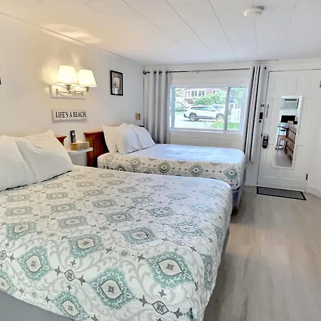 Kennebunkport Motor Lodge-2
