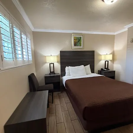 Surfside Stay-2