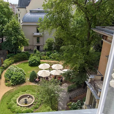 Hotel Augusta Am Kurfuerstendamm-3