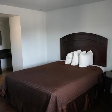 La Hacienda Motel-2