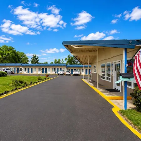 Royal Gateway Motel-3