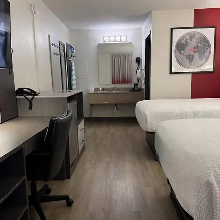 Ramada By Wyndham Harrisonburg-2