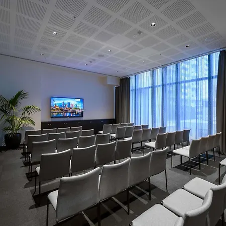 Novotel Melbourne Central-2