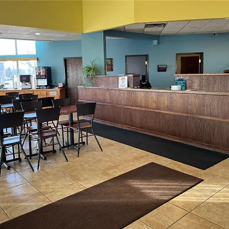 Days Inn By Wyndham Sault Ste Marie Mi-3