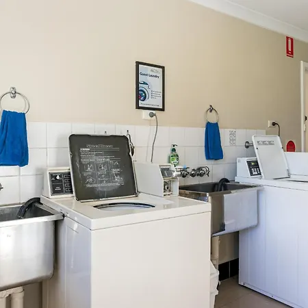 Emu Point Motel-2