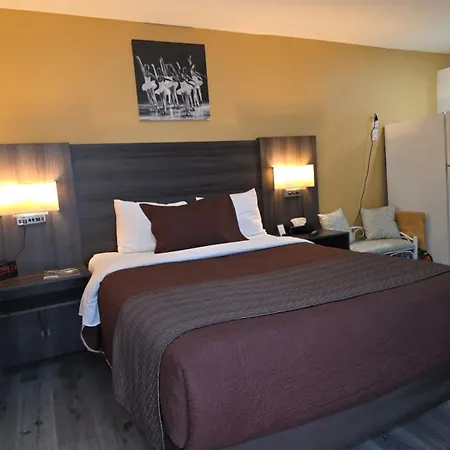 Lakeview Motel & Cottage-2
