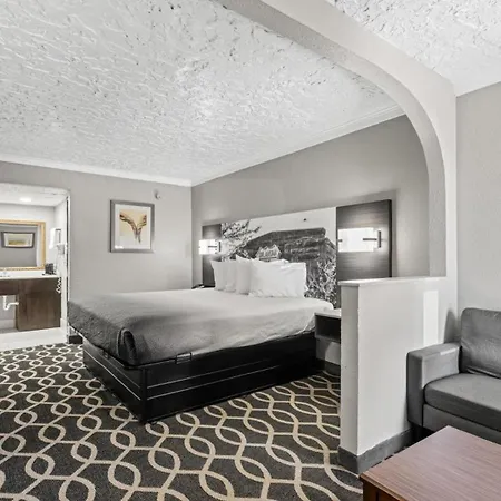 Super 8 By Wyndham Norman West Ok-3