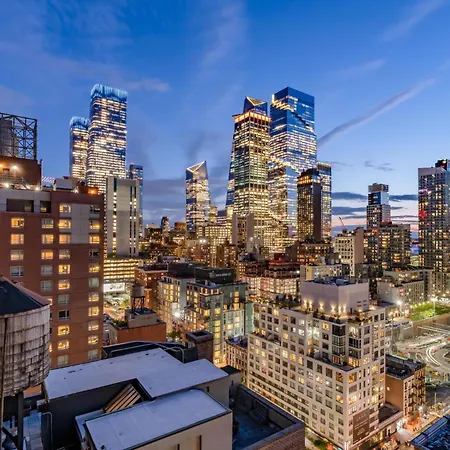 Doubletree By Hilton New York Times Square West-2