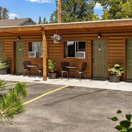 Elkhorn Cabins And Inn-2