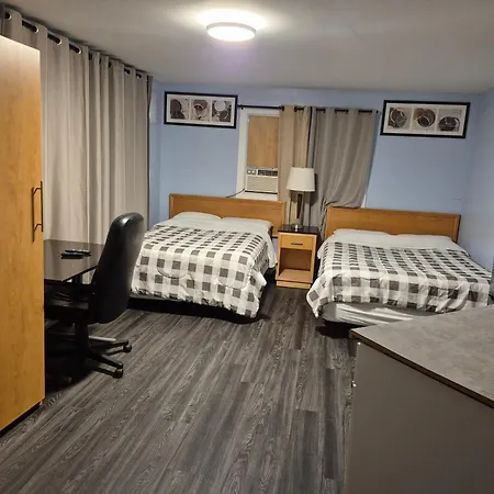 Park Side Motel-3