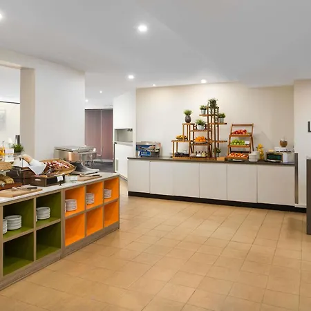 Mercure Welcome Melbourne-2