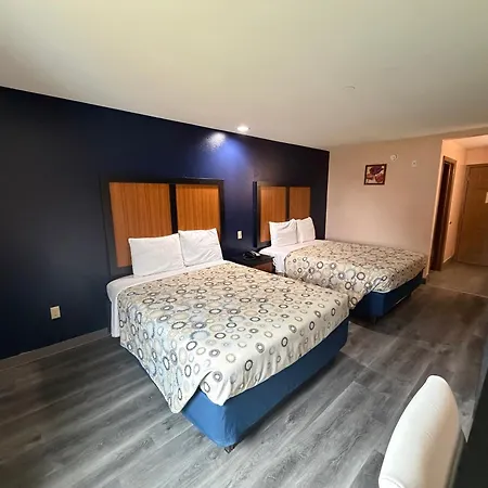 Paradise Inn & Suites-2