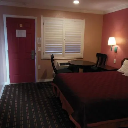 Sealamp Inn-3