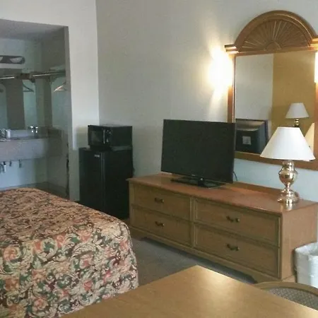 Americas Best Value Inn-Nacogdoches-2