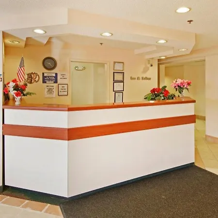 America'S Best Value Inn & Suites-Mcdonough-3