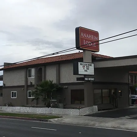 Anaheim Lodge-3