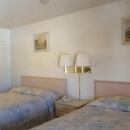 Economy Inn Alamogordo-2