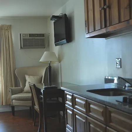 Spindrift Motel-2