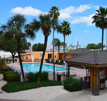Americas Best Value Inn Laredo-3