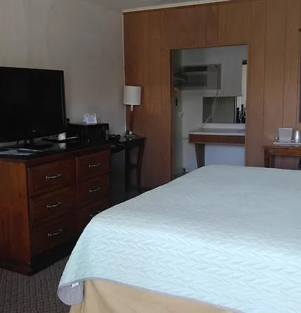 Rosewood Inn-3