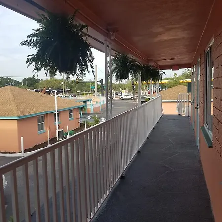 Budget Inn-2
