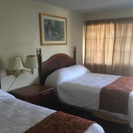 Frontier Motel-3
