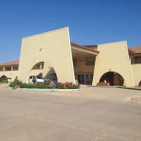Hometown Inn And Suites Elk City-2
