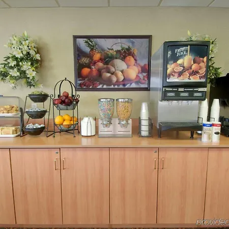 H3 Inn & Suites - Lax Airport - Los Angeles-2