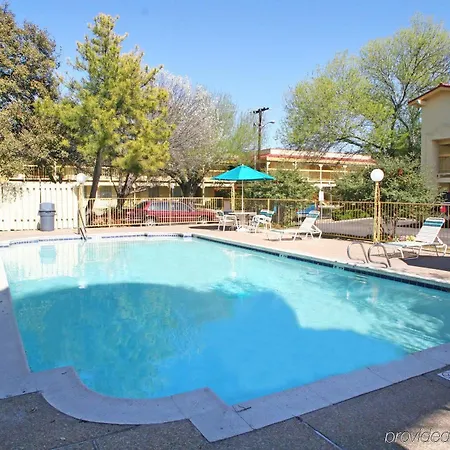 La Quinta Inn Waco University-2