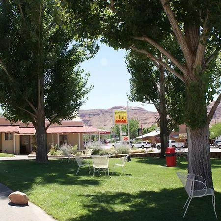 Adventure Inn Moab-2