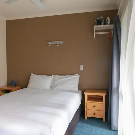 Stadium Motel-2