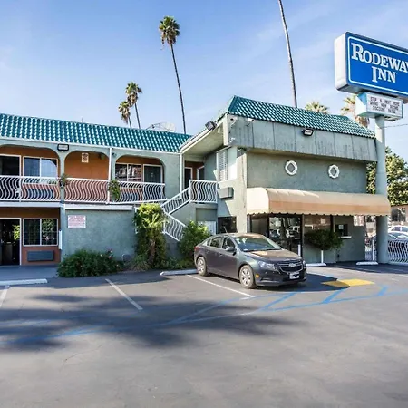 Rodeway Inn Hollywood-3