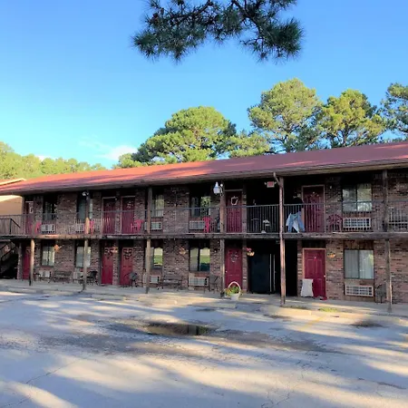 The Razorback Lodge-3